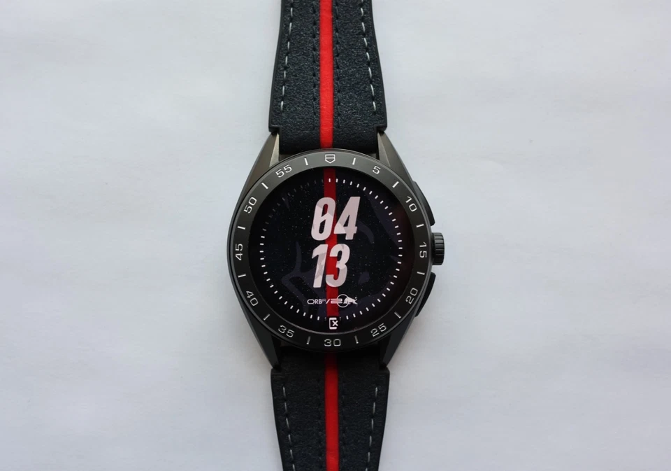 Reloj Tag Heuer SBR8A80.EB0365 calibre conectado Oracle Red Bull Racing Edition Foto 3 de 4