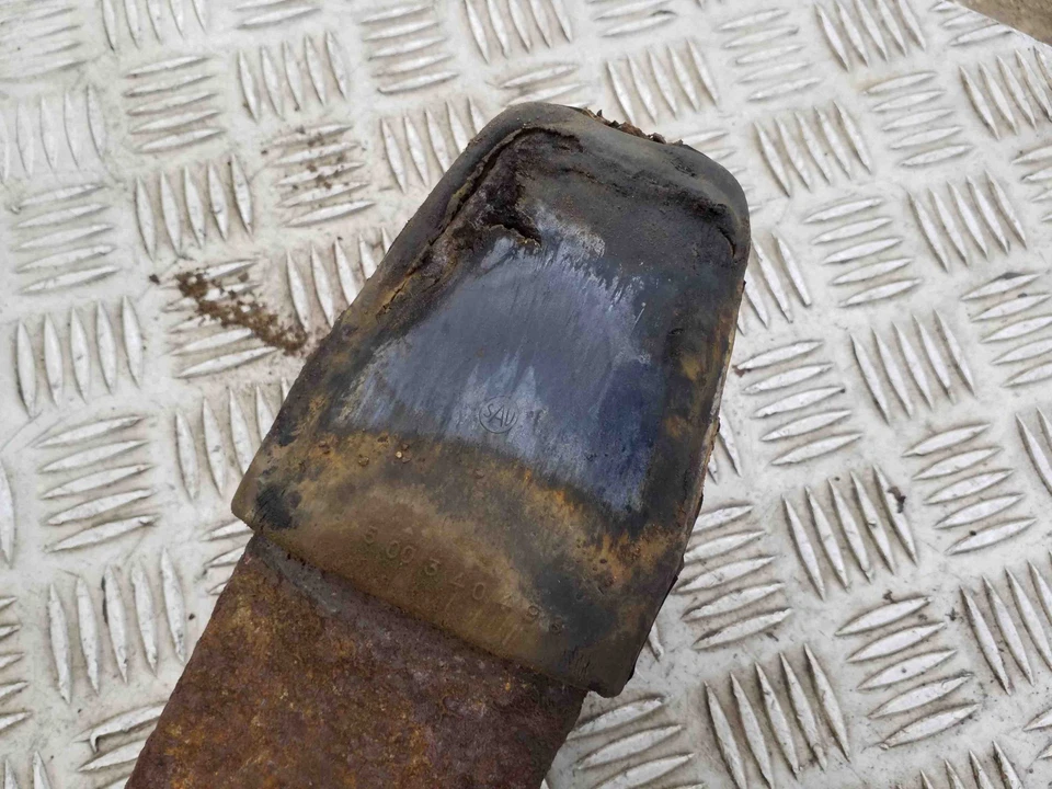 Barra transversal de muelle IVECO DAILY V Furgon/Estate 2.3 diésel 93 kW 2014 26830642 Foto 4 de 4