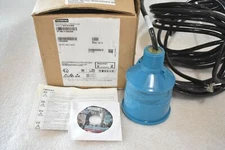 SIEMENS 1P7M11150CA30 ECHOMAX XPS-10 ULTRASONIC LEVEL TRANSDUCER