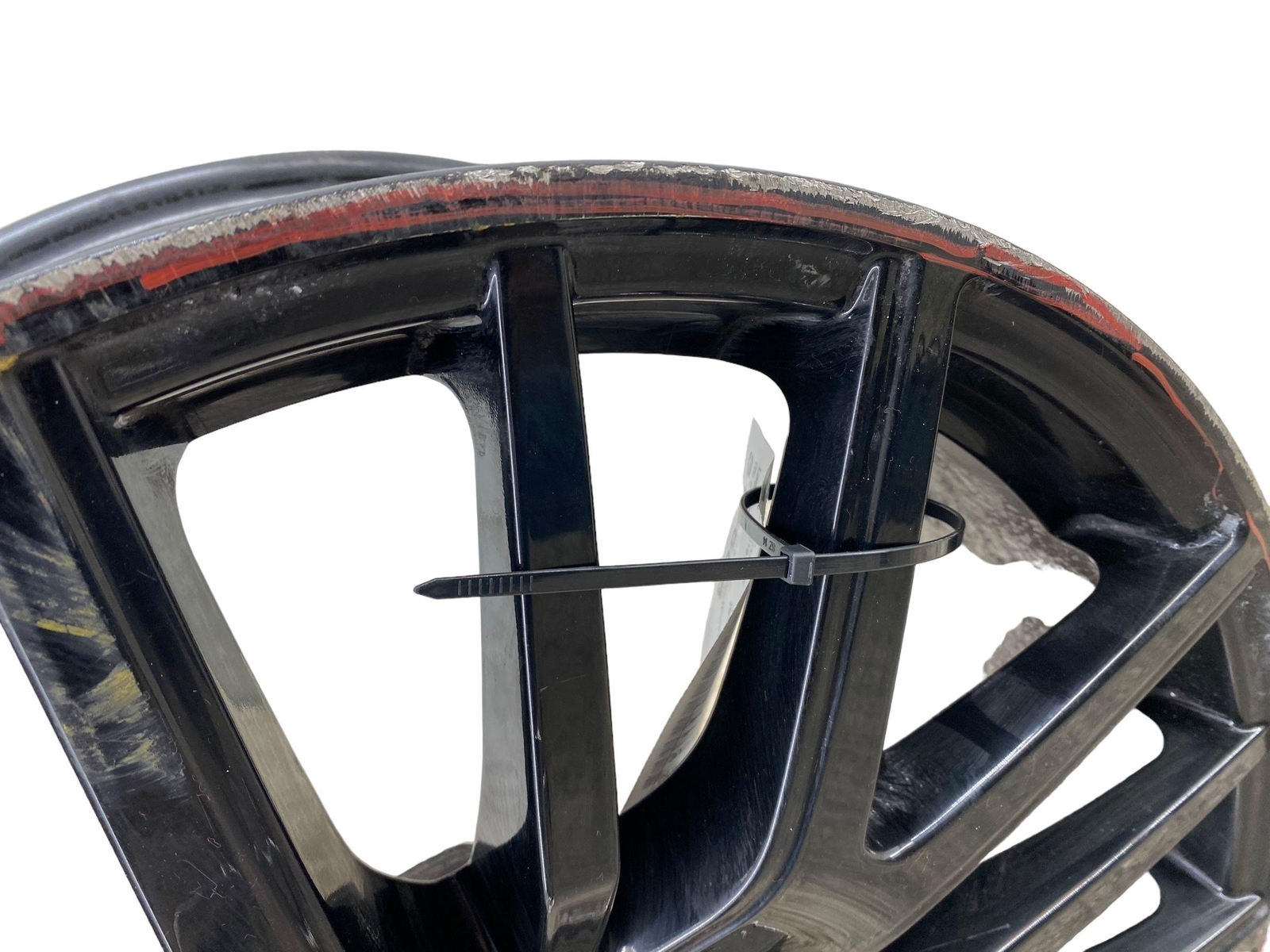 2017-2024 MASERATI LEVANTE (B) 21x9' ET 40.5 FRONT WHEEL RIM BLACK *CURB RASH*