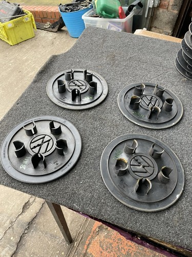 volkswagen transporter T4 Wheel Trims Vw 7D0601151A - Picture 10 of 13