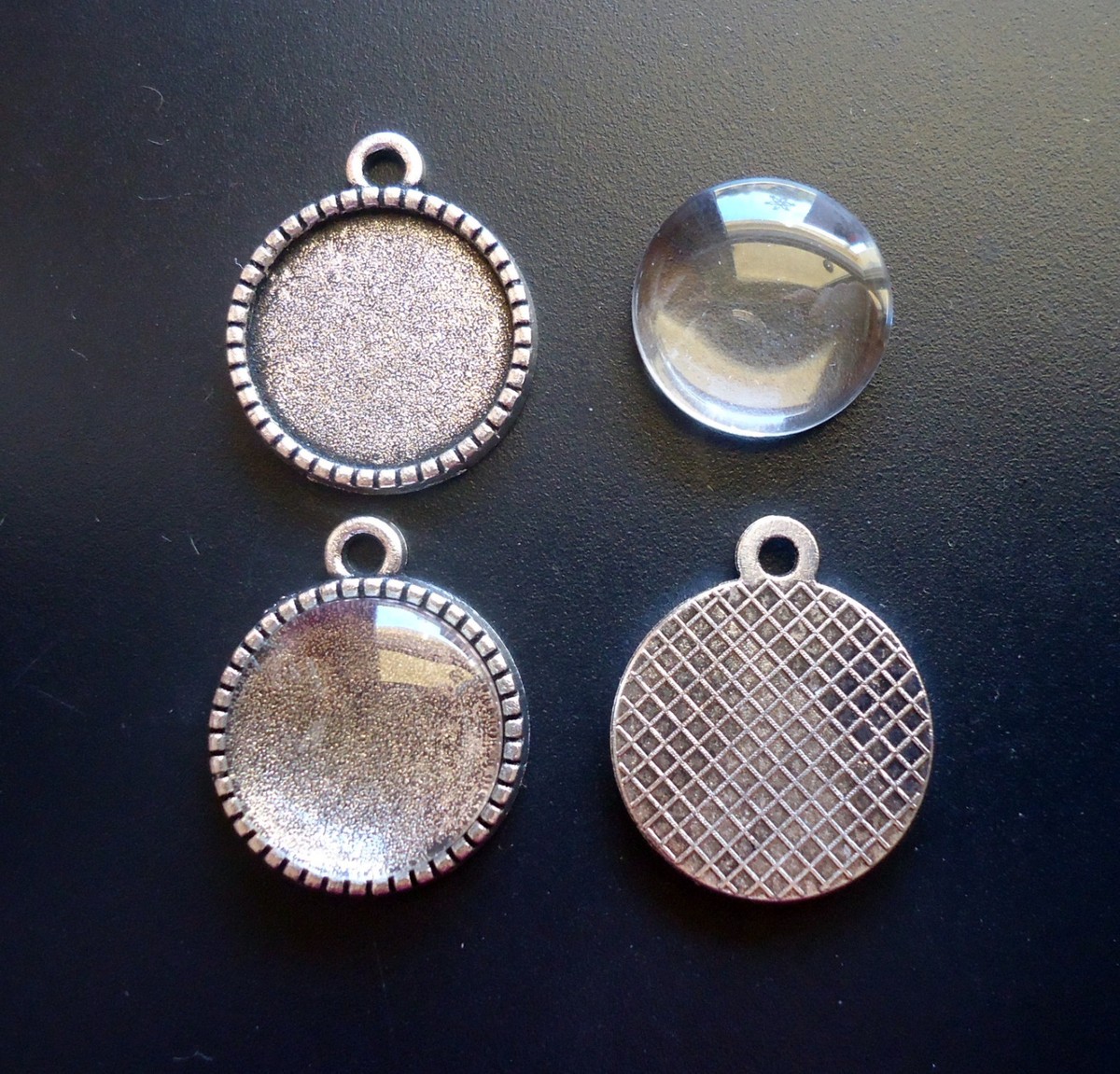 DIY Pendant Trays and Glass Cabochons 10 Sets Antique Silver