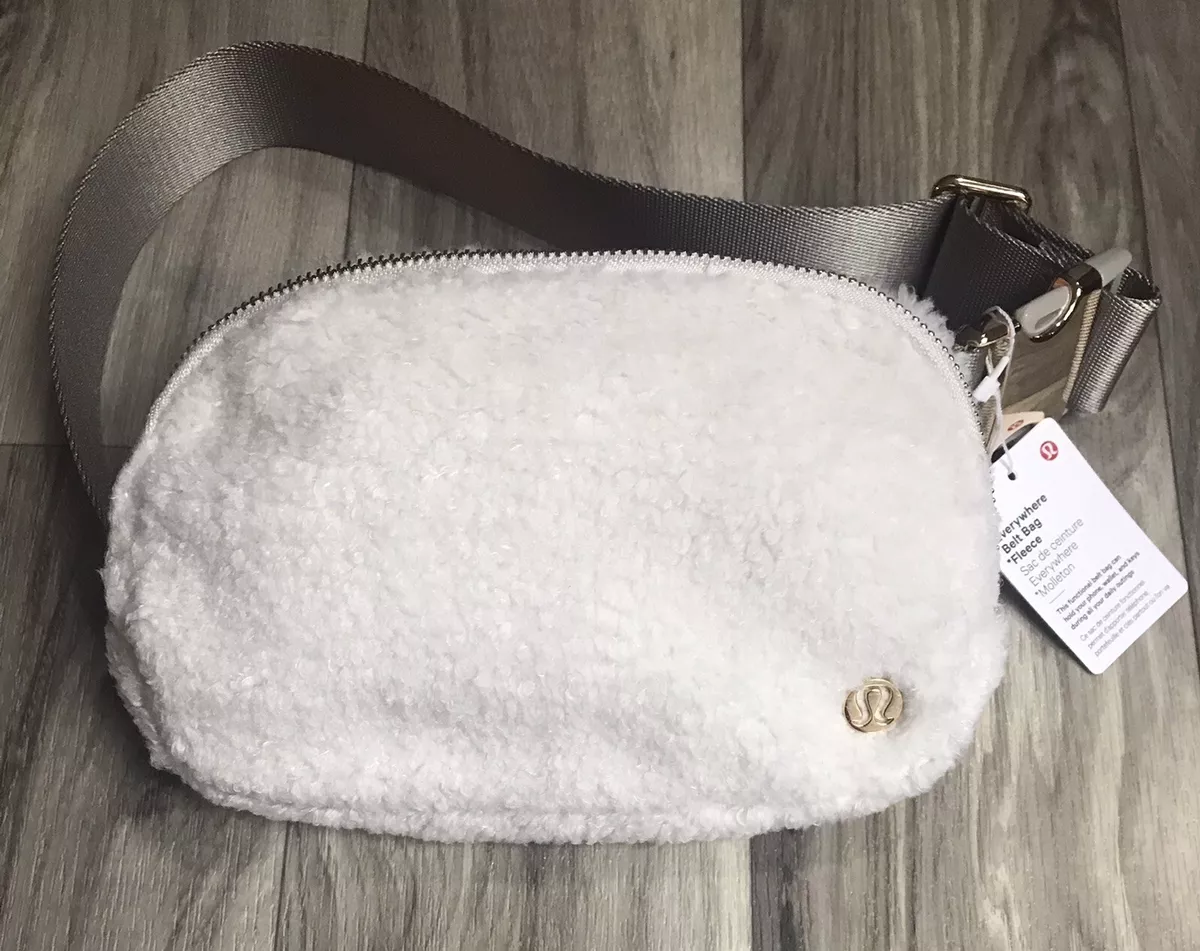 Lululemon Everywhere Sherpa Fleece Belt Bag Bum Natural Ivory