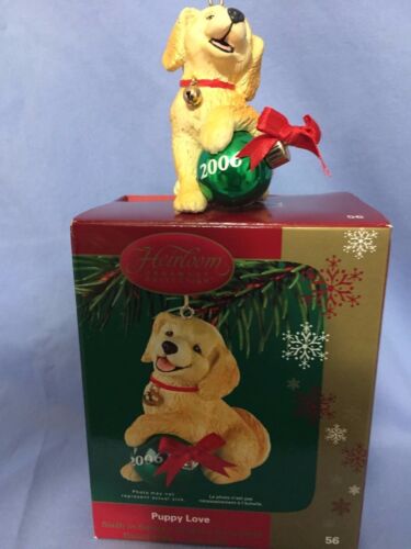 CARLTON Ornament 2006 PUPPY LOVE GOLDEN RETRIEVER DOG 6'th in Series In Box  - Afbeelding 1 van 5