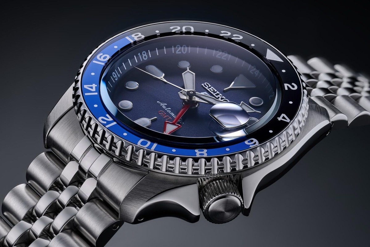 Seiko 5 Sports SBSC003 GMT Sports Style Mechanical Automatic