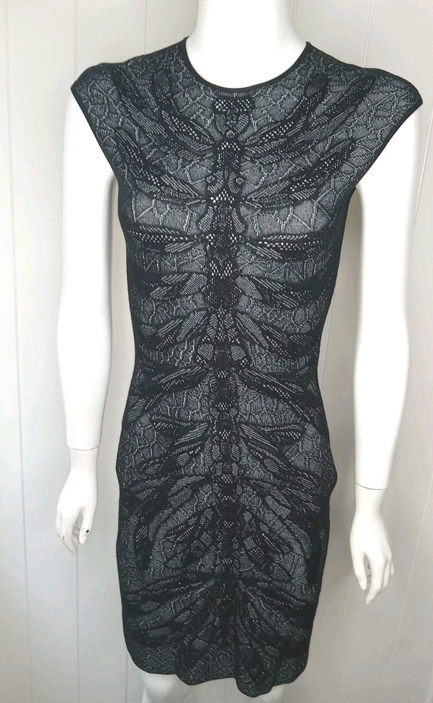 Abito BodyCon Alexander McQueen Monocromatico Intarsiato Maglia Libellula Taglia L
