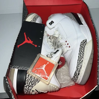 Air Jordan 3 Retro 2010 White Cement Sneakers Size 11.5 missing lid - image 1 of 4