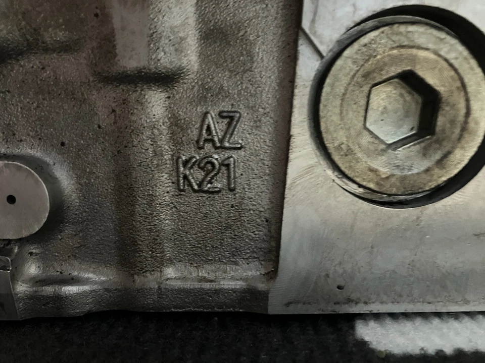 Culata reconstruible de 2004 Toyota Rav4 2,4 L 11197824 Foto 4 de 4