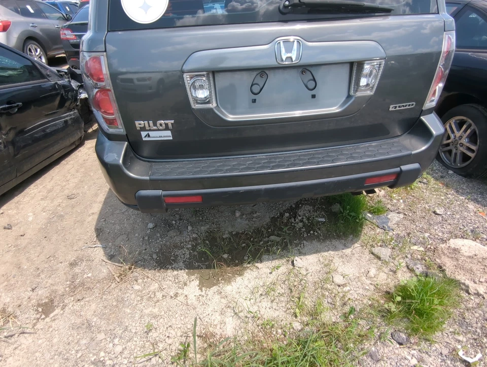 2006-2008 Honda Pilot Rear Bumper Assembly Oem AUA6D Foto 2 de 3