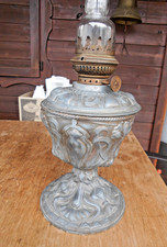 Antica lampada a petrolio, bronzo pesante?? 1900 circa, bruciatore originale 56 cm/28 cm