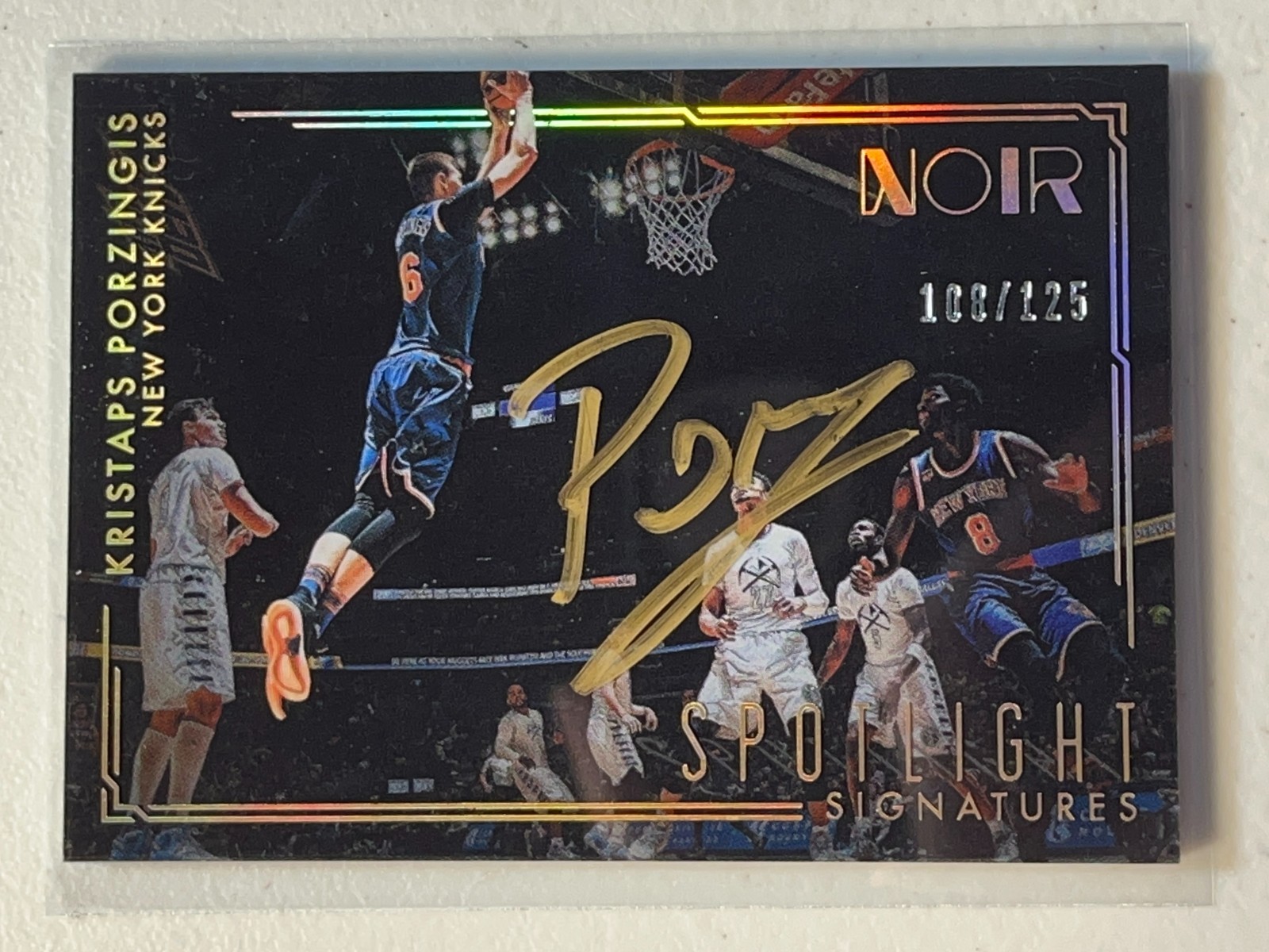 Kristaps Porzingis 2016-17 Panini Noir /125 Spotlight Signatures Auto Autograph