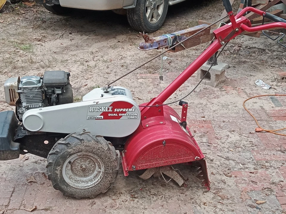 6hp Huskee Supreme Honda Powed Duel Direction Tines Tiller - Image 2 of 2