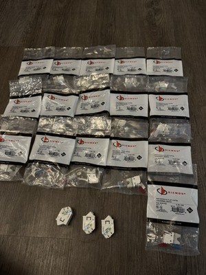 Siemon MAX Module CAT5e Flat ( Mx5-F02 ) Network jacks - Sold As A Lot 18 Pieces