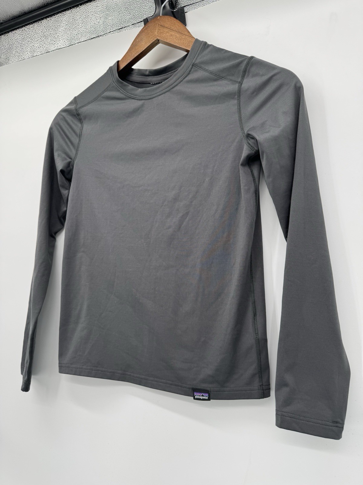 Patagonia Boys Capilene Crew Baselayer Black Top Long Sleeve Large 12 cold thumbnail 3