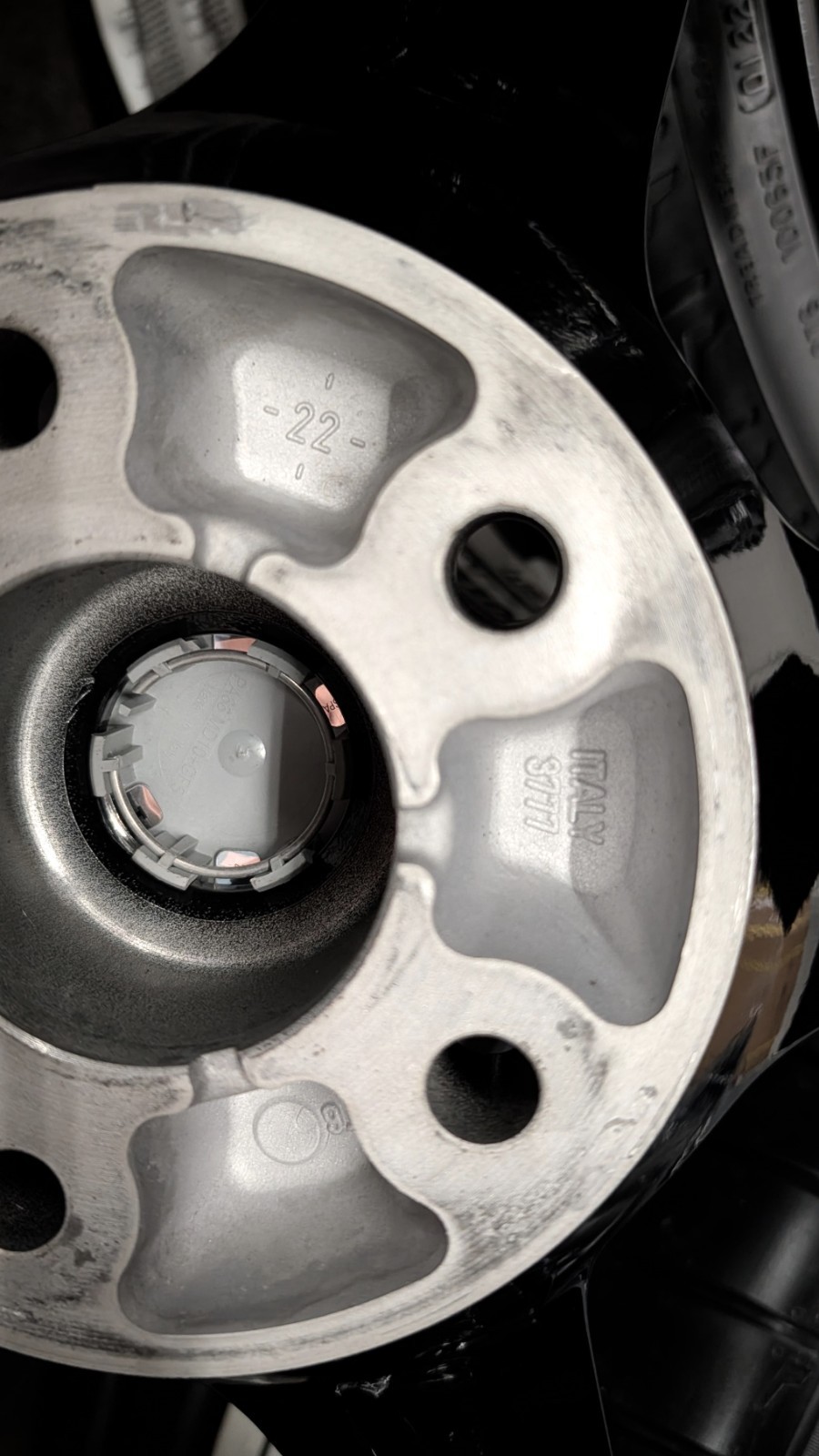 Ferrari F8 Wheel Black