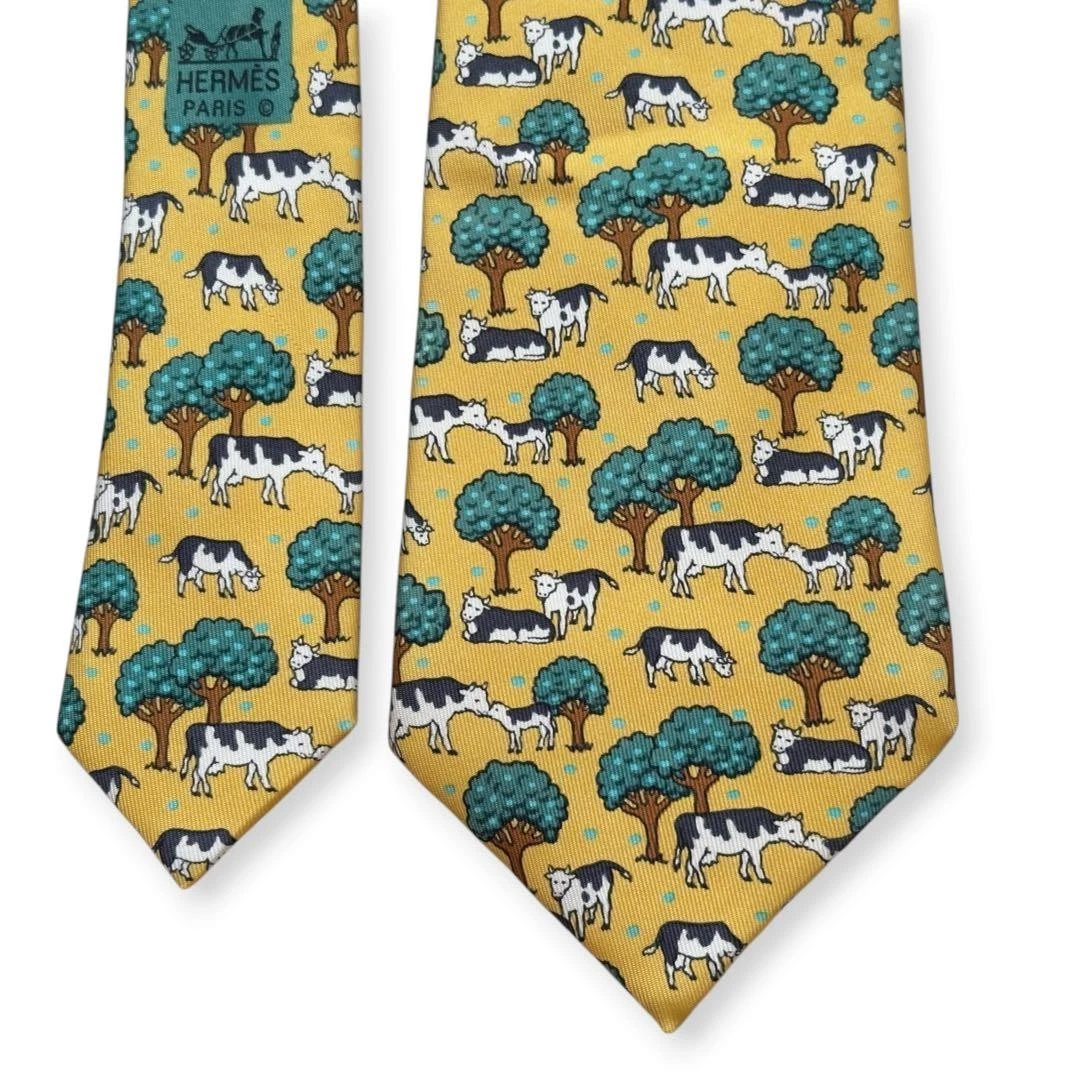 HERMES Excellent Condition Cow Print Silk Tie Yellow Animal
