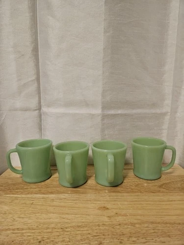 4 Vtg Fire King Green Jadeite Heavy D Handle Mugs  Oven Ware MCM 1950s READ DESC
