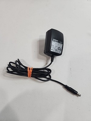  LinkSys 5V2F PSM11R-050 VoIP Router SPA3102   Charger #E9*