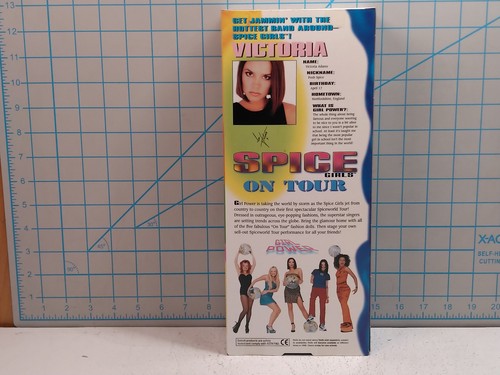 Spice Girls On Tour Victoria Posh Spice Figure, Galoob 1998 - Picture 3 of 7