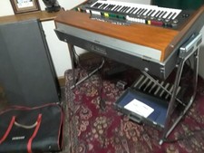 YAMAHA YC-45D Organ w/original Amp cabinet and accessories