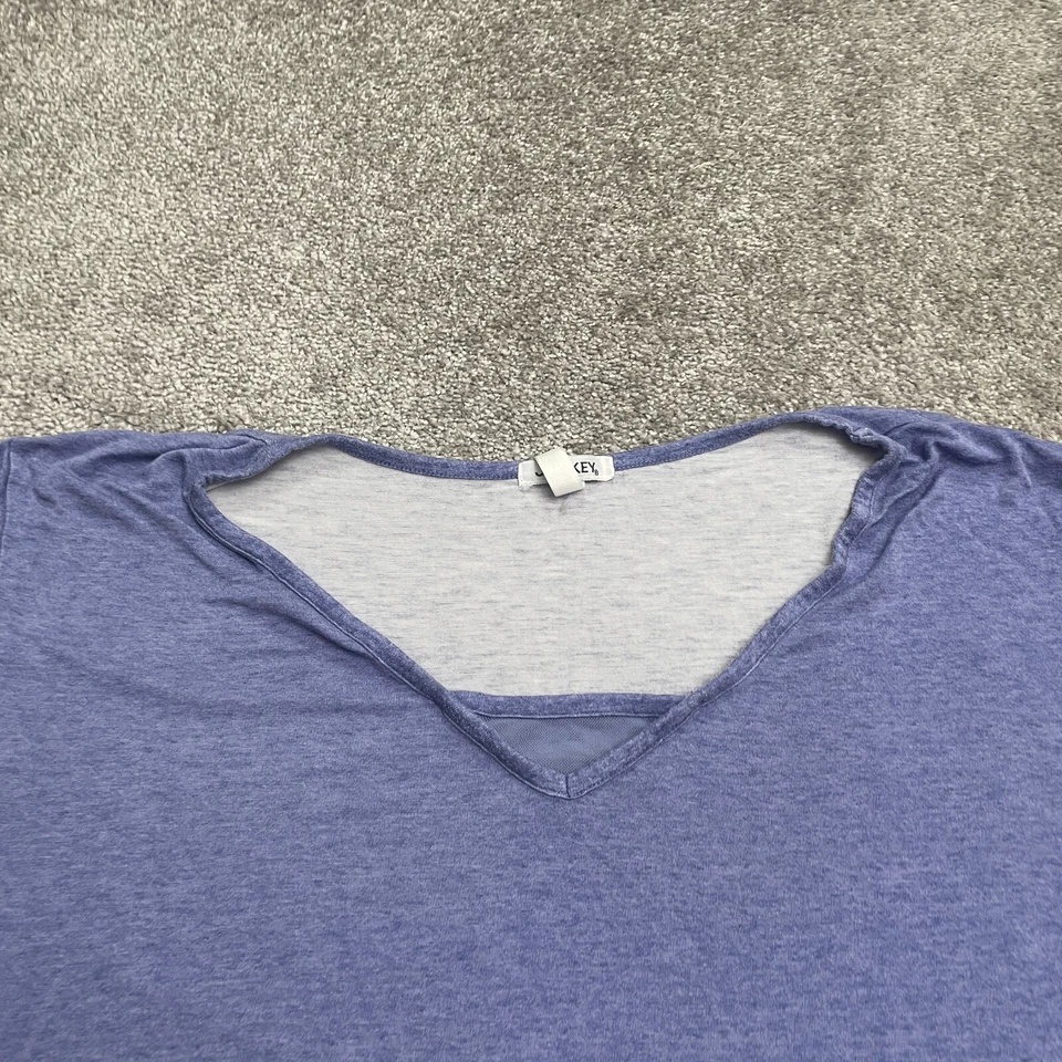 Camiseta básica Jockey para mujer 1X púrpura cuello en V manga corta informal elástica camiseta top Foto 3 de 4