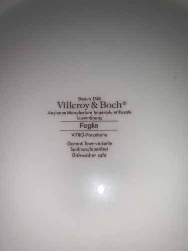 Villeroy & Boch Foglia White Embossed Leaves 10 3/8" Dinner Plate Replacement - Picture 7 of 7