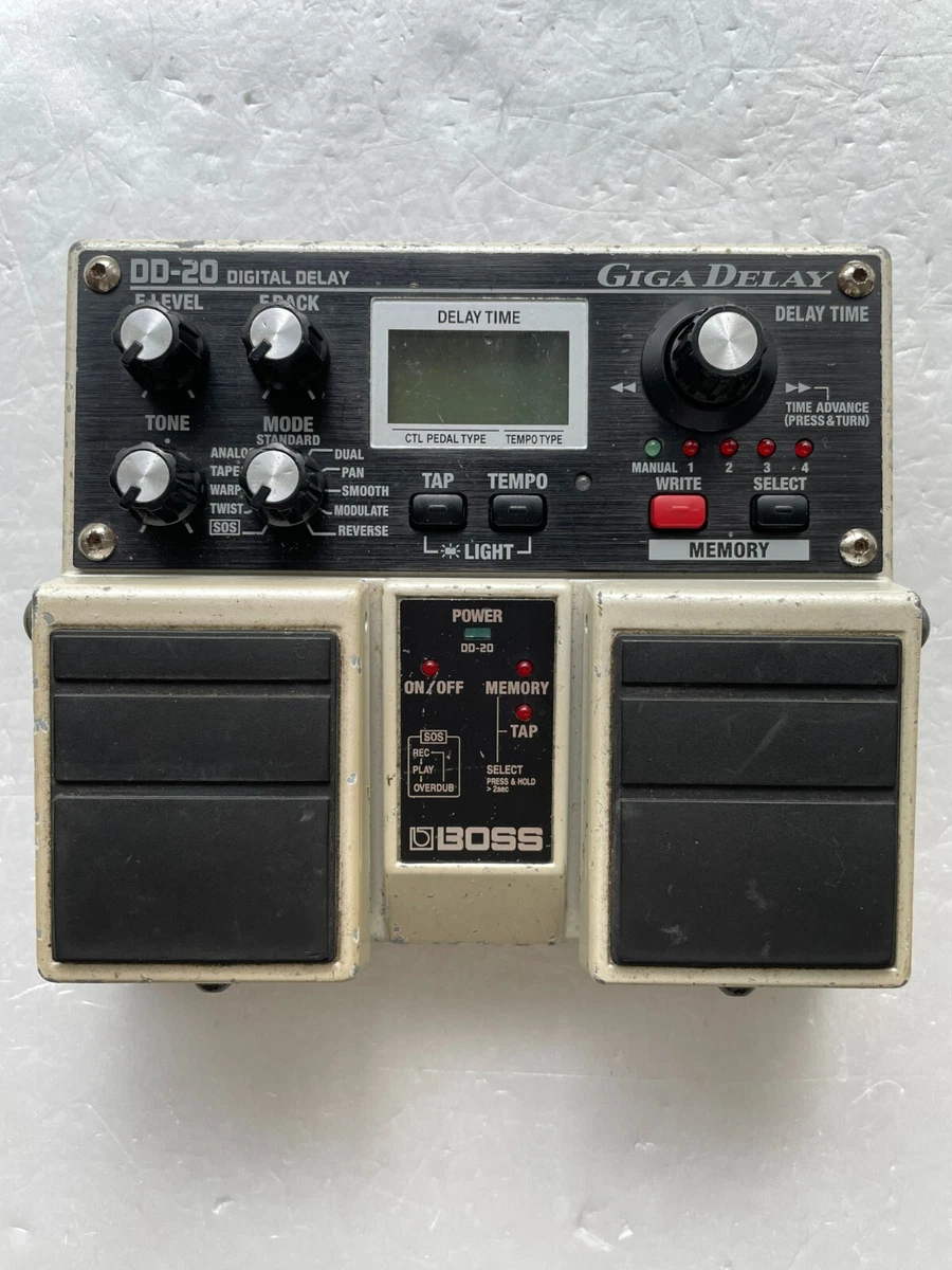 Boss DD-20 Digital Delay Giga Delay Guitar Effect Pedal Used Work from Japan
