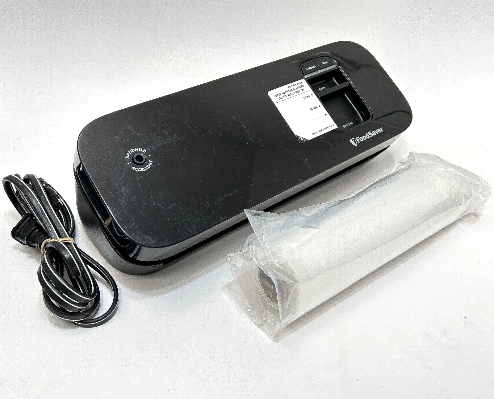 FoodSaver Vacuum Sealer Machine VS1110 w/ Roll. Food Saver Bag Sealing System