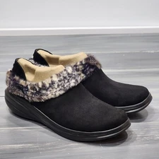 Bzees Crush Shoes Slip on Comfort Shoes Faux Fur Detail Black Size 7M