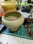 VINTAGE FRANKOMA POTTERY 5.5" PRAIRIE GREEN FOOTED PLANTER PEDESTAL VASE!