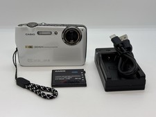 CASIO EXILIM HS EX-FS10 9MP 3x Zoom Compact Digital Camera White From Japan/ Exc
