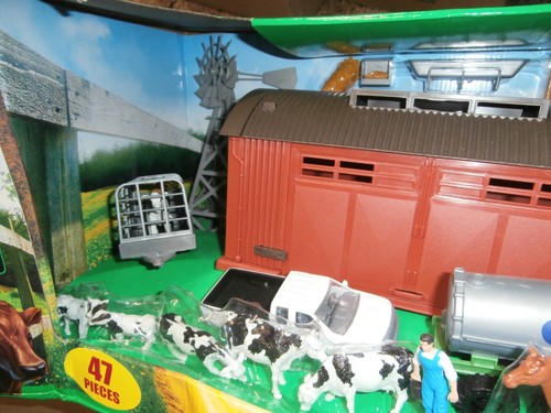 Dairy Farm Barn Ranch Tractor Cows Horses Windmill Truck Trailer Playset - Picture 3 of 4