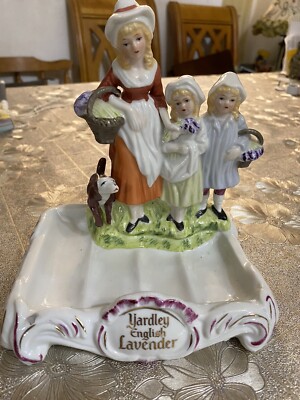 1950s CWW1 YARDLEY'S OLD ENGLISH LAVENDER DRESDEN