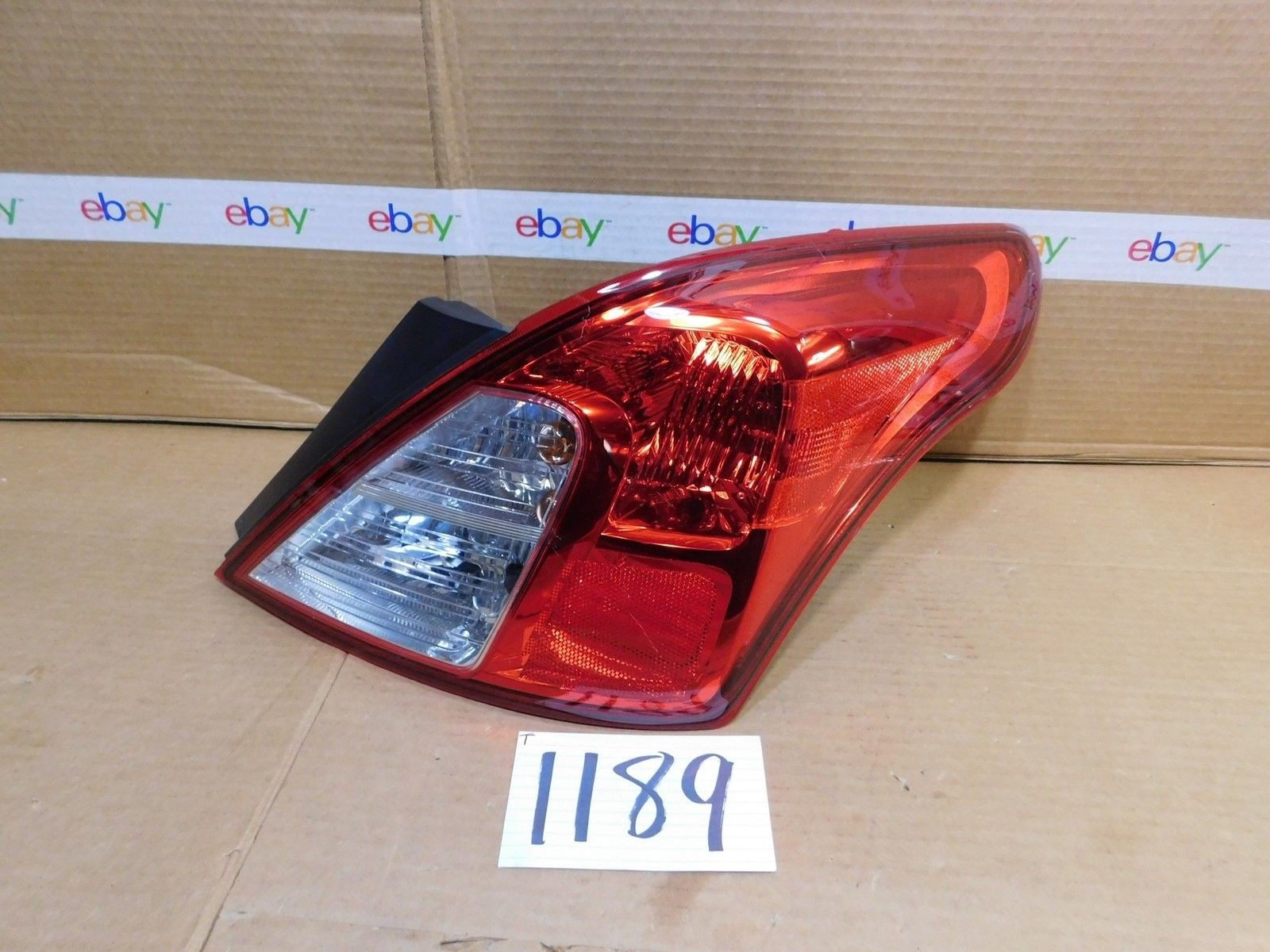 12 13 14 15 NISSAN VERSA PASSENGER Side Tail Light Used Rear Lamp #1189