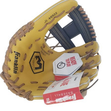 Franklin 11" Baseball Glove Fieldmaster Series