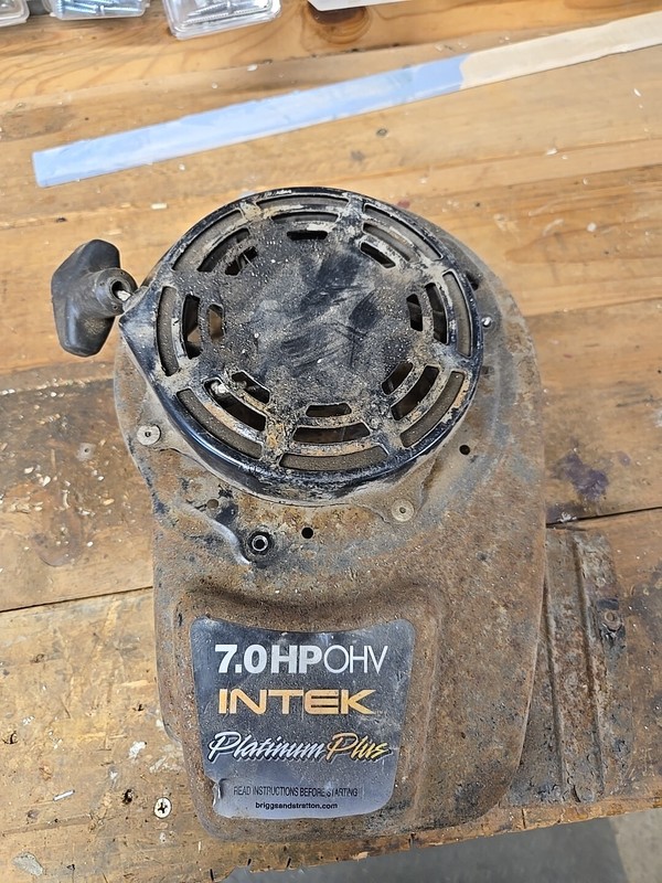 briggs and stratton 12F612 recoil 7HP