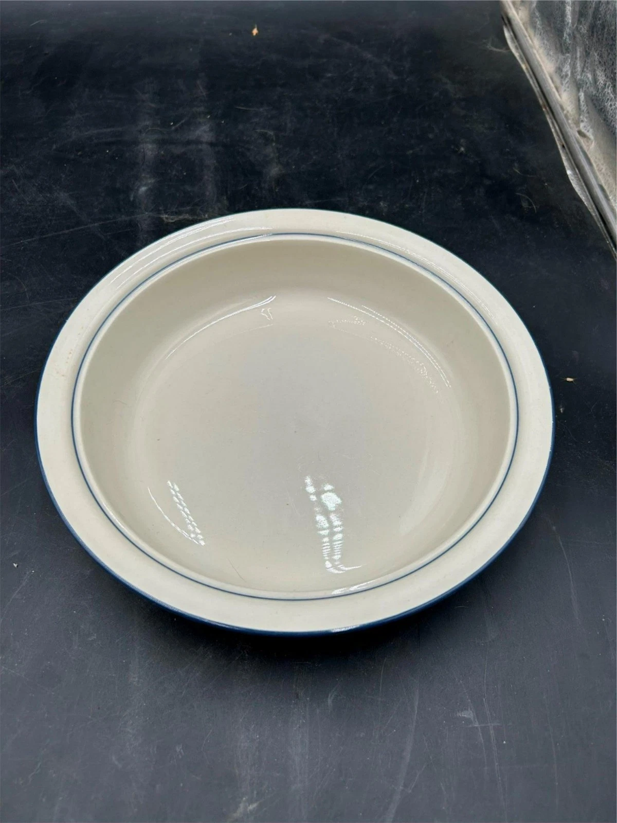 LENOX - POPPIES ON BLUE - PIE PLATE / DISH - **READ**