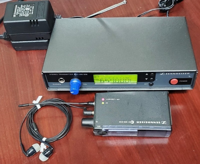Sennheiser Evolution EW300 IEM In Ear Monitor Kit Complete B band