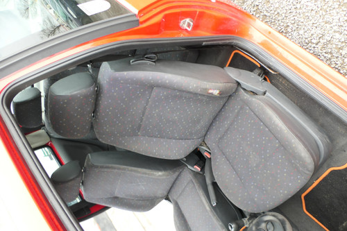 Arosa Lupo Sitz vorne links Fahrersitz Höhenverstellung schwarz