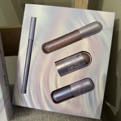 r.e.m. beauty x Wicked: For Good Glinda Makeup Set Limited Edition