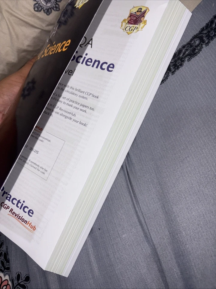 GCSE AQA Combined Science Higher Revision and Practice - Image 3 of 4