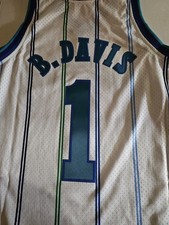 Mitchell & Ness NBA Swingman Jersey Charlotte Hornets Baron Davis 1999 Large