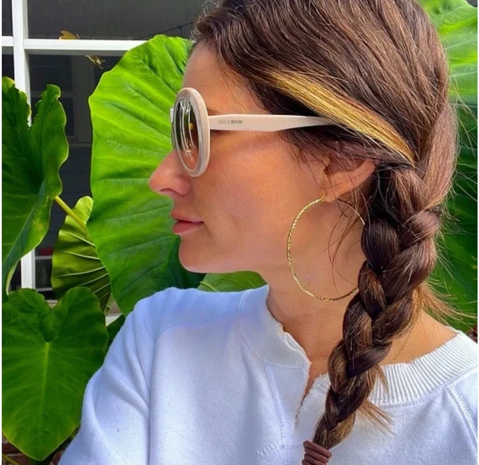 Auténtico bolso de gafas de sol MIU MIU (0743) Foto 3 de 4