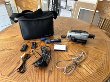 Sony DCR-TRV310 Digital8 Hi8 8mm Video8 Camcorder VCR Player Video Transfer