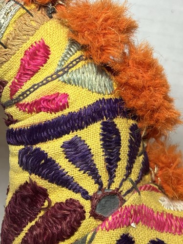 Vintage Rajasthani Embroidered Fabric Horse Made in India Vintage Folk Art - Picture 12 of 15