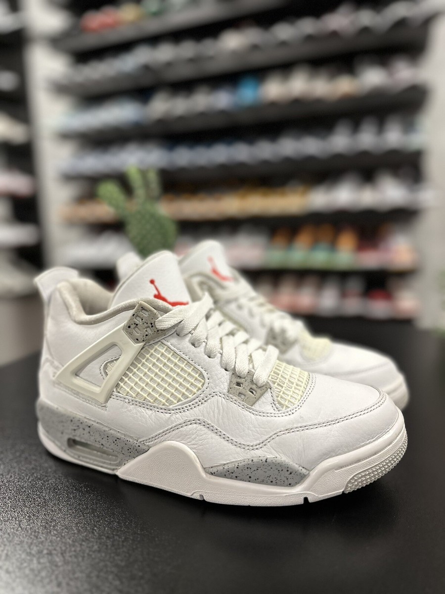 Jordan 4 Retro Mid White Oreo (2021) (GS) Size 6.5Y DJ4699 Jordan 4 Retro Mid White Oreo (2021) (GS) Size 6.5Y DJ4699