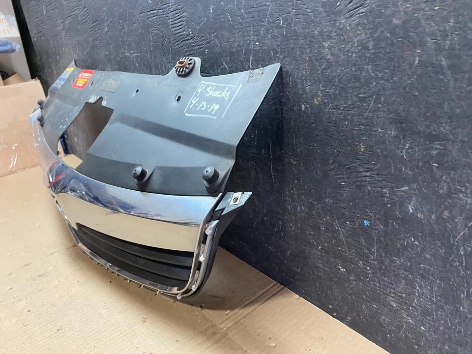 Parrilla superior delantera Saturn Aura 2008 2009 i7467 PS Foto 2 de 4