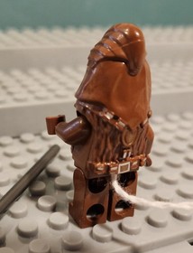 LEGO MINIFIGURE-Star Wars Wookie Warrior  Sw0132.  Lot72