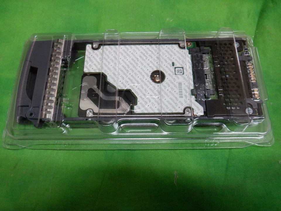 NetApp Seagate 108-00223+A0 IBM 600GB 10K RPM SAS 2.5" HDD X416A-R5 NEW - Image 3 of 3