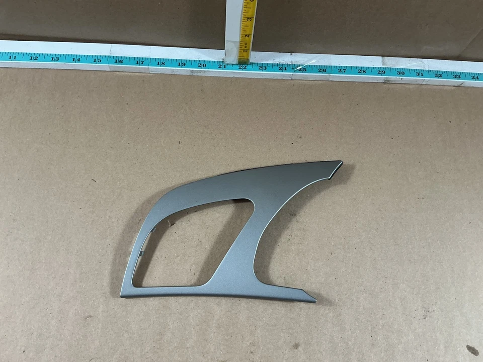 2008-2012 Audi S5 Front Left Driver Side Dash Air Vent Trim Bezel 06481-000 OEM - Image 2 of 4